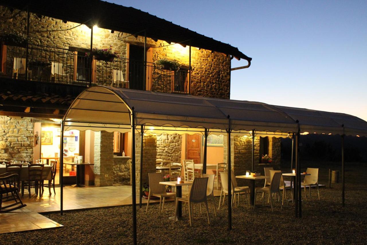 Casale Trusella Acomodação com café da manhã Ponti Exterior foto