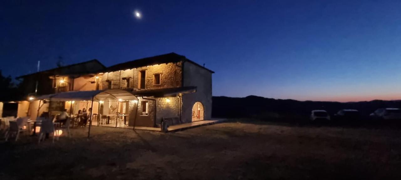 Casale Trusella Acomodação com café da manhã Ponti Exterior foto